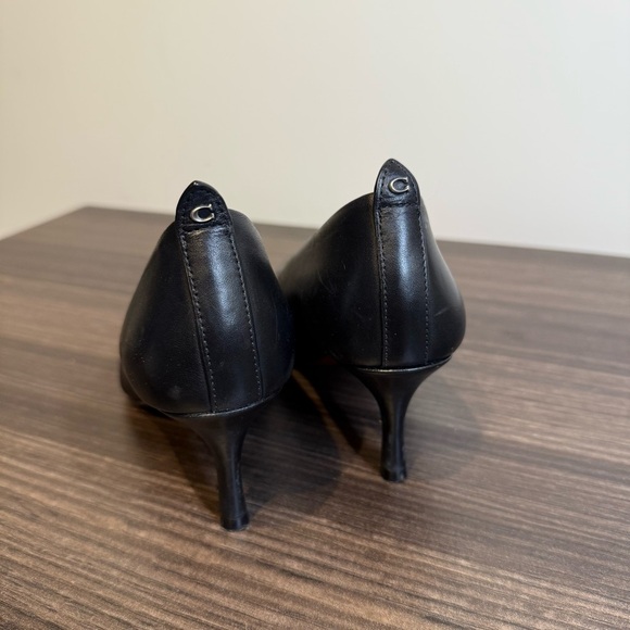 Coach | Women's 5.5 pointed black leather Waverly pump designer elegant - Picture 3 of 4